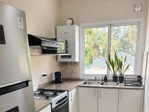 Departamento en Alquiler con 1 cocheras