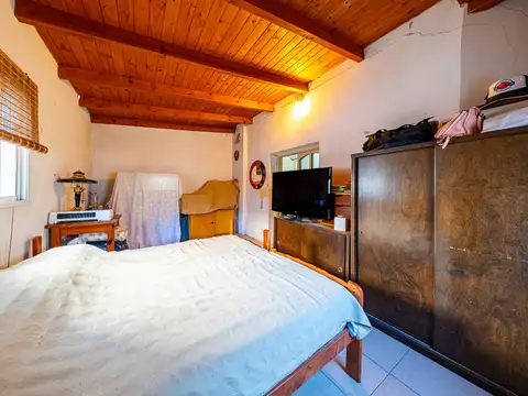 Depto Tipo Casa 4 ambientes con 2 baños