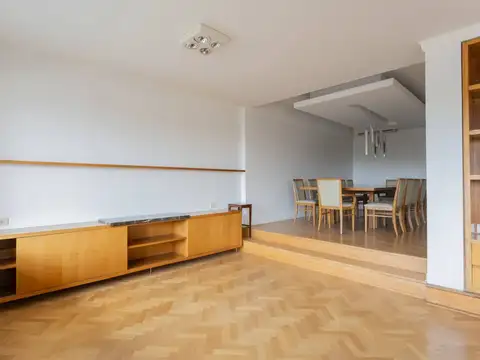 Departamento en Venta con 2 cocheras