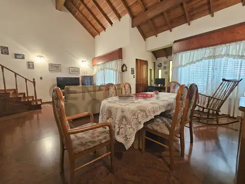 Casa en Venta en Villa Luzuriaga, USD 239.900