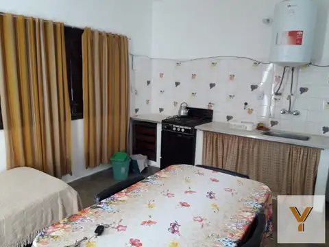 Casa 7 ambientes con 3 baños