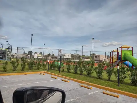 LOTE BARRIO SANTA LUCIA PILAR DEL ESTE 594,3 M2