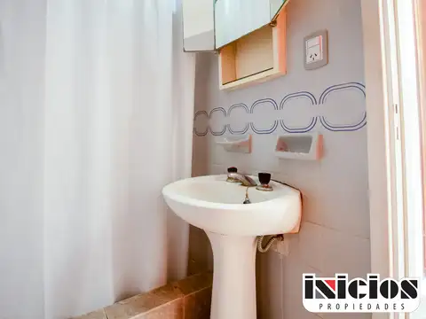 Departamento 2 ambientes con 1 baño