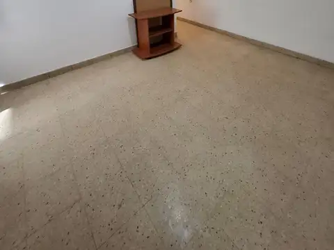 Hipolito Yrigoyen 1700, Piso 3