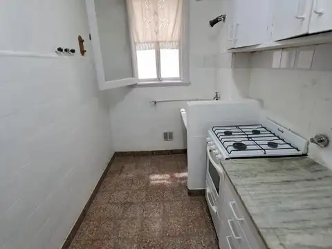 DTO. 2 AMB. C/FTE. 43 M2. - CENTRO