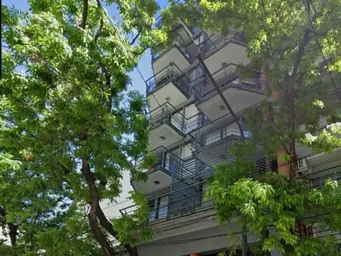 Caballito. Monoambiente luminoso con balcòn y Amenities