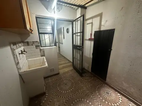Departamento en Alquiler en Primera Junta, $ 850.000