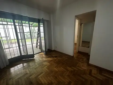 Valle 100, Piso PB/3