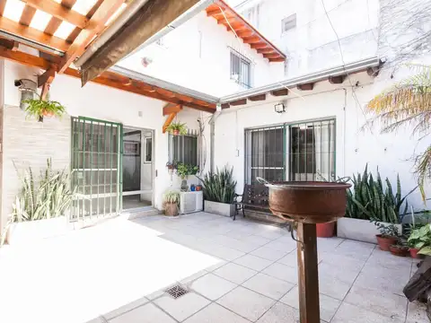 Depto Tipo Casa 3 ambientes con 1 baño