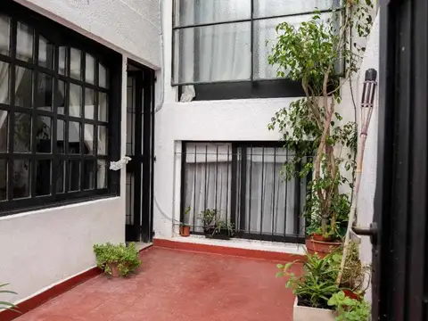 Depto Tipo Casa en Venta de 5 ambientes
