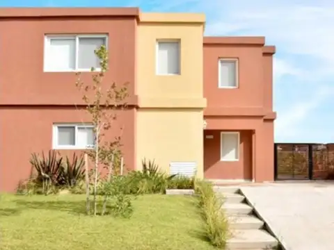 Casa en Casas de Santa Ana