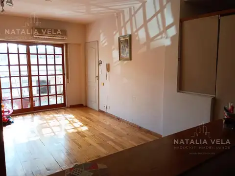 VENTA – Monoambiente divisible c/ balcón, cochera y baulera - Villa Sta. Rita – APTO CREDITO