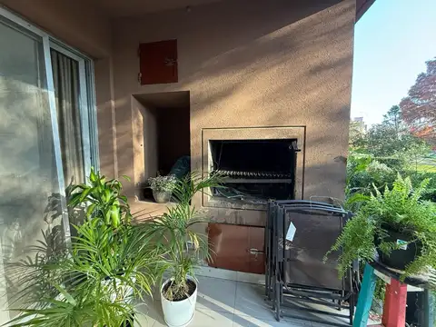 Departamento en Venta con 3 cocheras