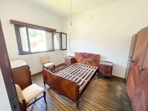 CASA 3 AMBIENTES JARDIN COCHERA TERRAZA
