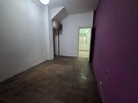 Depto Tipo Casa en Venta 50 años