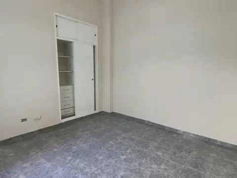 Depto Tipo Casa en Venta de 2 ambientes