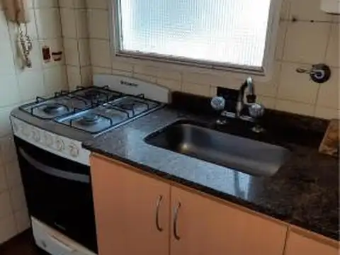 Departamento en Alquiler en Flores, $ 600.000
