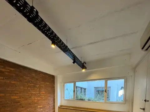 Oficina en Alquiler 25 años