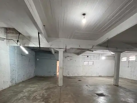 GALPON / DEPOSITO