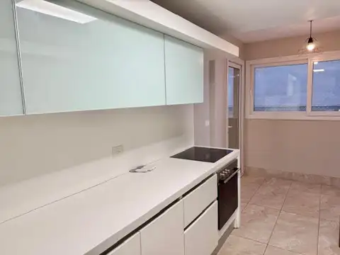 Departamento 4 ambientes con 3 baños