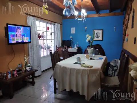 Depto Tipo Casa en Venta de 2 dormitorios