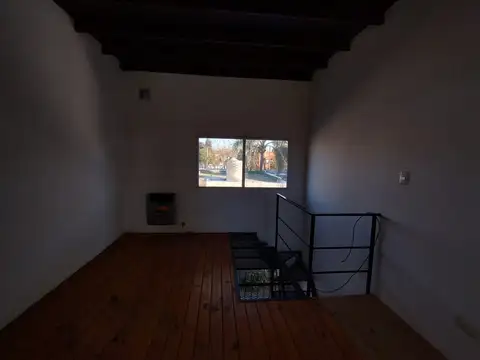 Depto Tipo Casa en Alquiler en Lomas de Zamora, $ 500.000