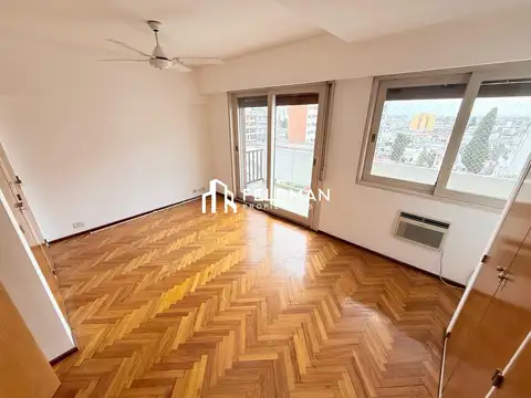 Departamento en Alquiler con 1 cochera