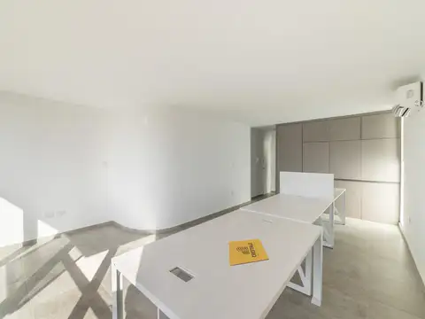 Oficina en Venta al Oeste