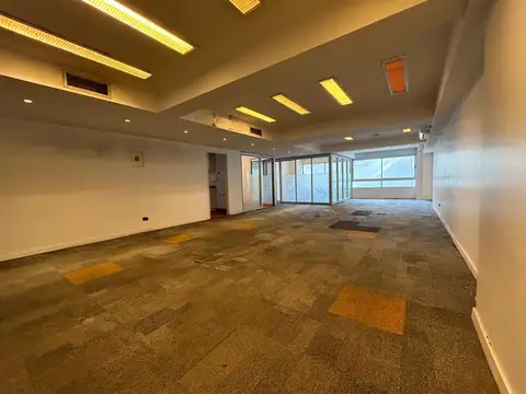 Oficina en Alquiler en Retiro, USD 3.600