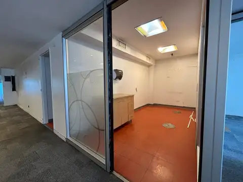 Carlos Pellegrini 1100