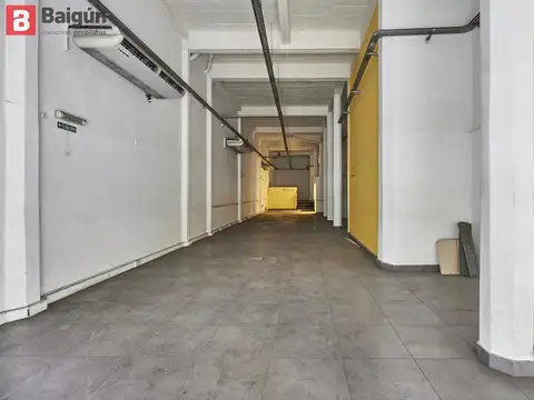 Av. Corrientes al 3200