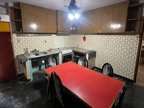Casa 3 ambientes con 1 baño
