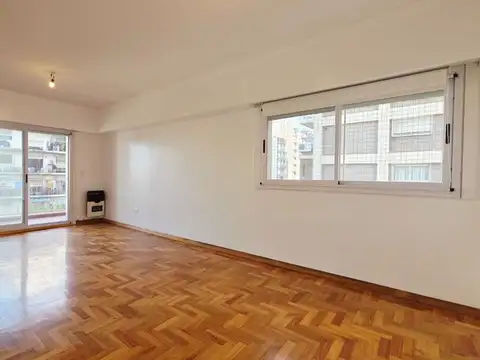 Departamento en Alquiler de 4 ambientes