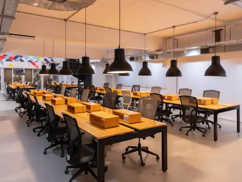 Alquiler Edificio de Oficinas En Block - Impecable estado - Listo para ocupar