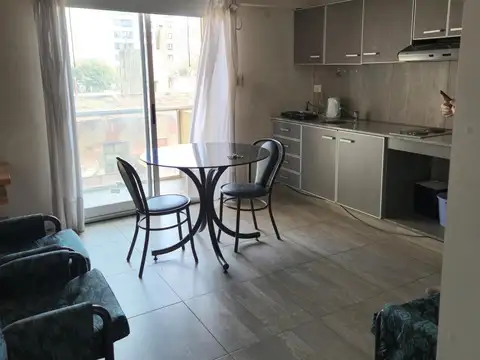 Venta. Monoambiente. Balcón. San Cristóbal.