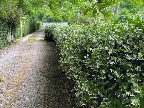 CUBA Villa de Mayo 100