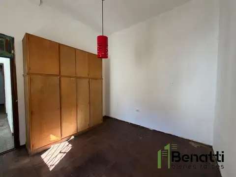 Casa en Alquiler con 1 cochera