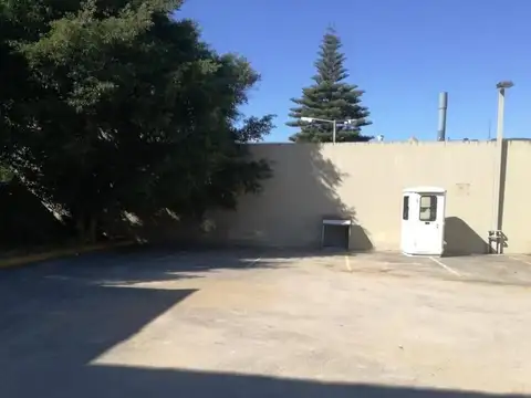 Terreno en Alquiler de 1336,0 m2