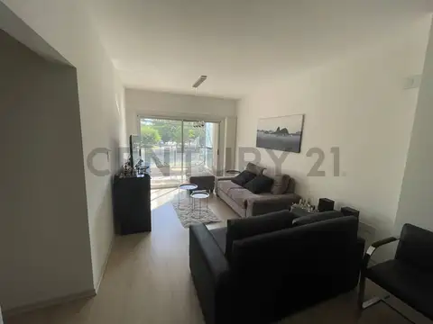Monoambiente de categoria en venta en La Plata