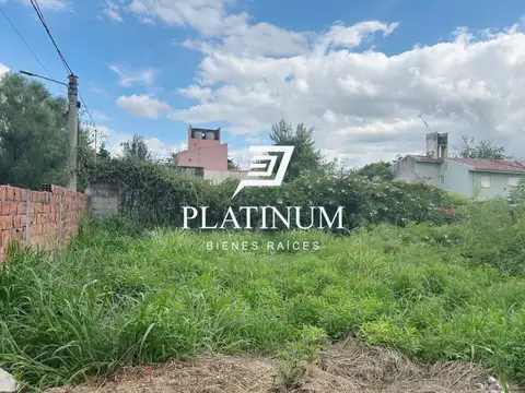 Terreno / Lote en venta de 450m2 ubicado en Grand Bourg