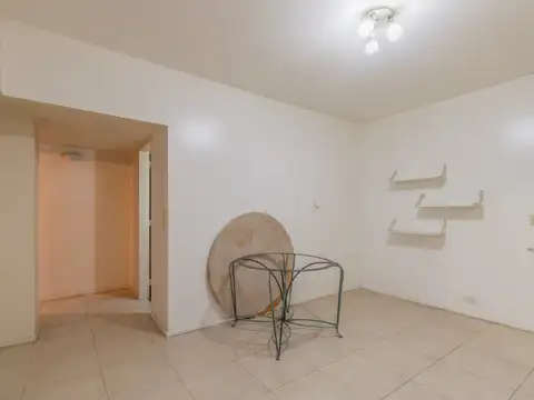 2 ambientes - Balcón francés - Distrito Arcos
