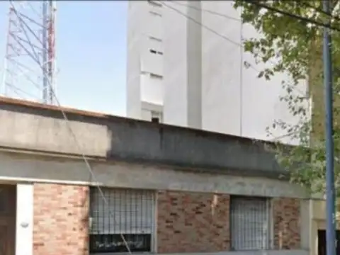 Lote en La Paternal 1300 m2 construibles