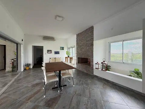 Casa en Venta en Oliveros, USD 77.000