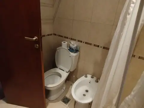 Depto Tipo Casa en Alquiler 50 años