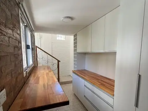 Depto Tipo Casa en Venta 18 años