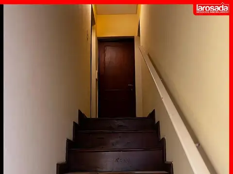 Depto Tipo Casa 6 ambientes con 3 baños