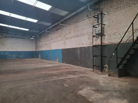 ALQUILER DEPÓSITO 350 MTS. - LANUS OESTE