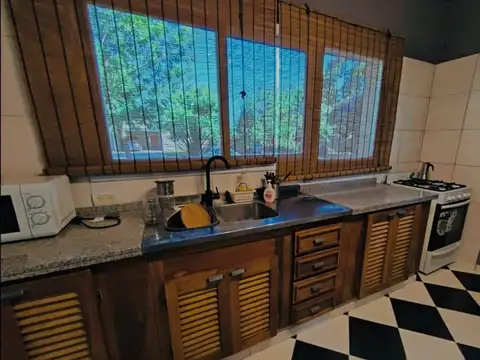 Casa en Alquiler en Pilar del Este - Santa Guadalupe, USD 1.300