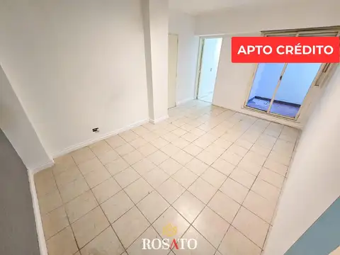 Venta departamento monoambiente dividido con patio en Microcentro - Apto crédito