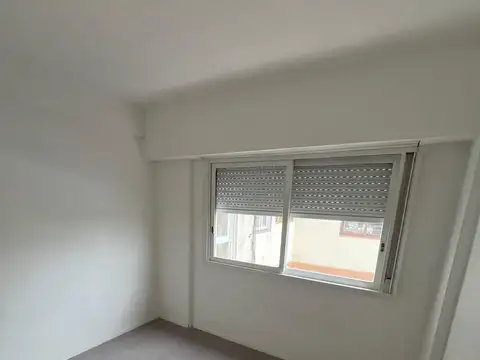 Departamento en Alquiler en Floresta, $ 450.000